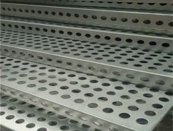 佛山金騰達(dá)鋁單板廠(chǎng)2.5mm沖孔鋁單板幕墻氟碳圓孔外墻鋁單板