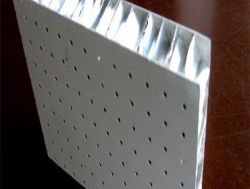 廣東鋁蜂窩板廠家 沖孔木紋鋁蜂窩、石紋蜂窩鋁單板